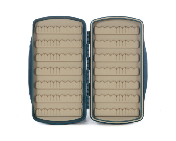 Tacky Pescador Fly Box Baja Blue Open Tacky Pescador Fly Box Baja Blue Open
